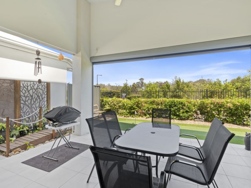 Site 8 - Established Heron