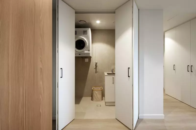 Spacious, light-filled 2-bedroom apartment with private balcony