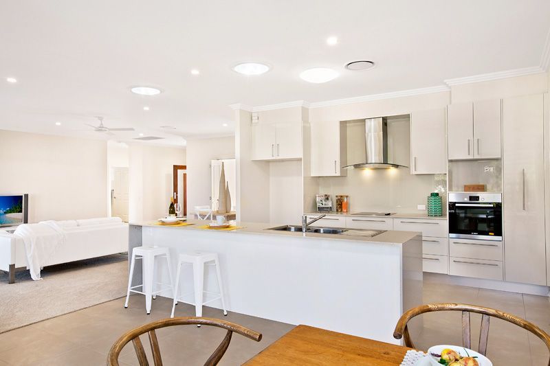 For those wishing the height of luxury…. The Lady Elliot is a must see!