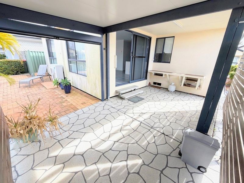 2-street access & Extra Yard & Office
