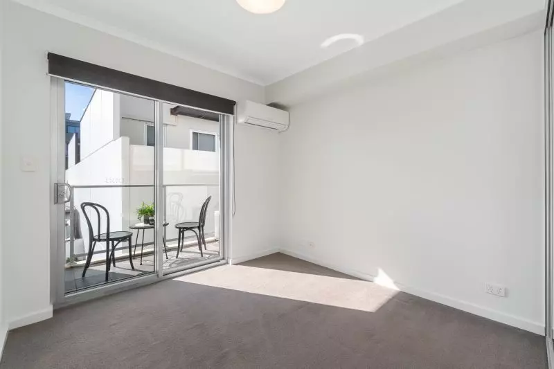 Contemporary Luxury Lifestyle!