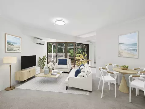 Privately set apartment with a peaceful, leafy aspect