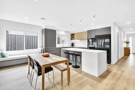 Lifestyle Communities St Leonards the Shores - Beautifully presented with modern upgrades & coastal charm