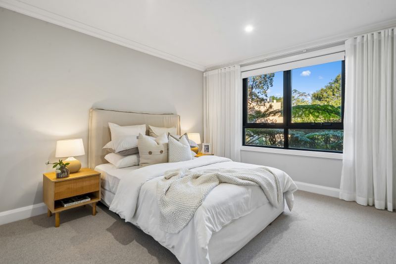Stunning fully refurbished retirement living apartment! Open for inspection Thursday 10am to 11.30am or by appointment.