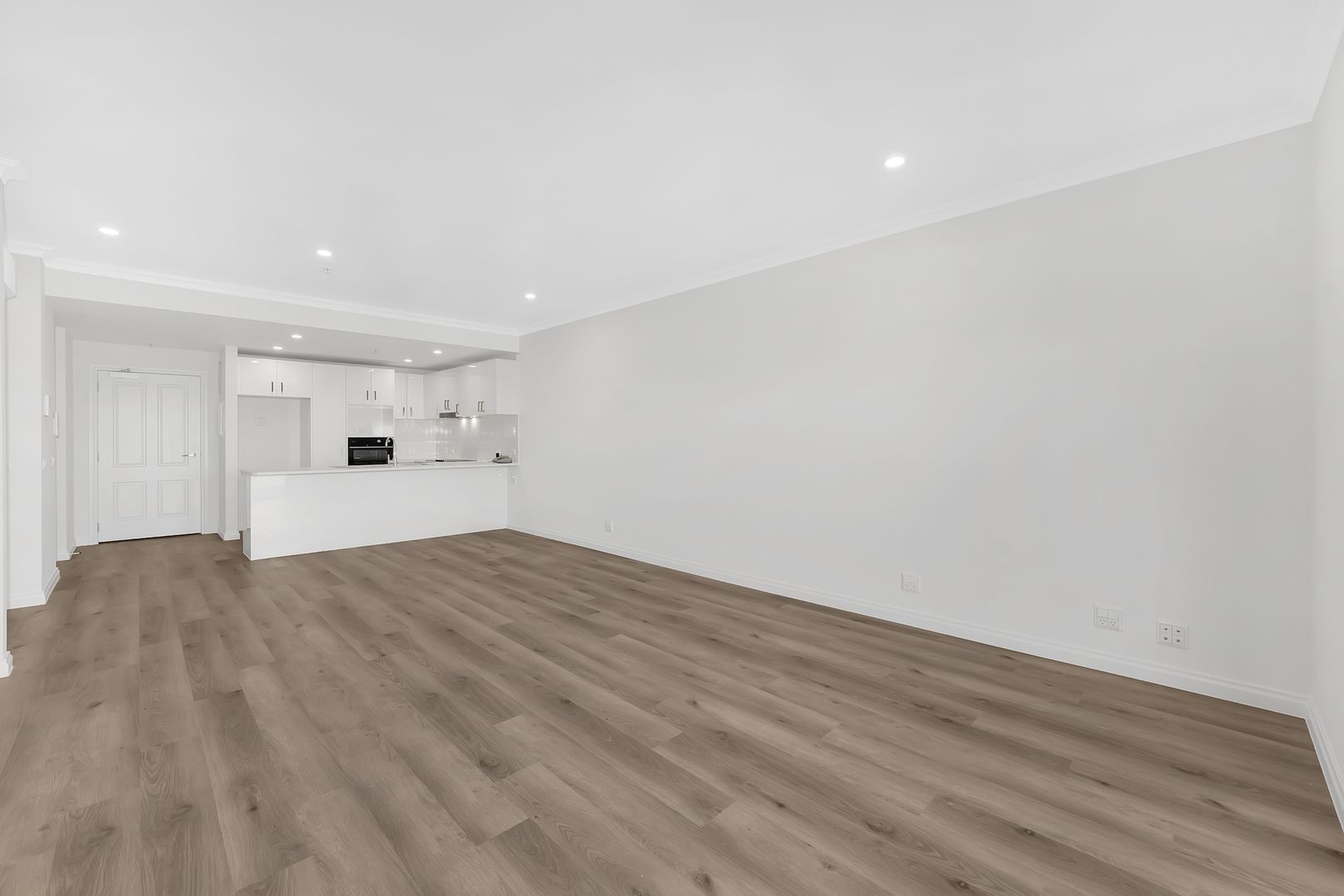 708/250 Thames Road, Tarneit Vic 3029