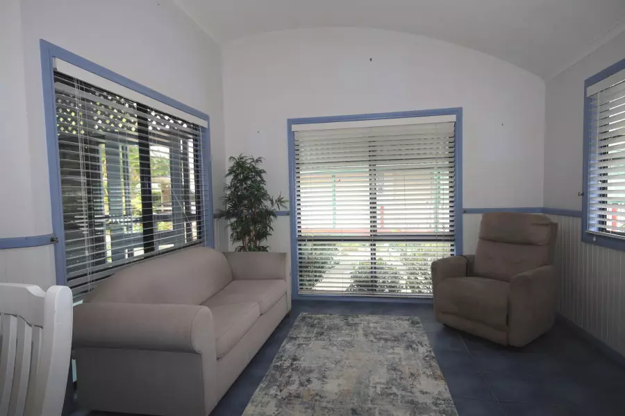 Tasman Holiday Park - North Star - Over 50's Residential Park