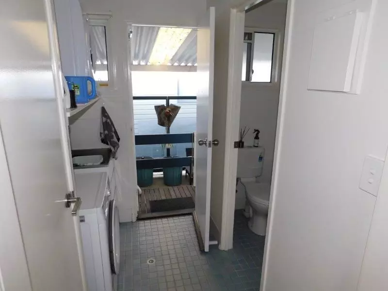 397 (Pre-loved) Bayway Village