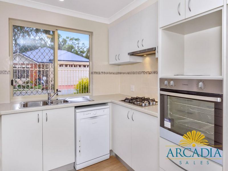 ARCADIA WATERS MANDURAH - Light & Bright, Carol 02 Design