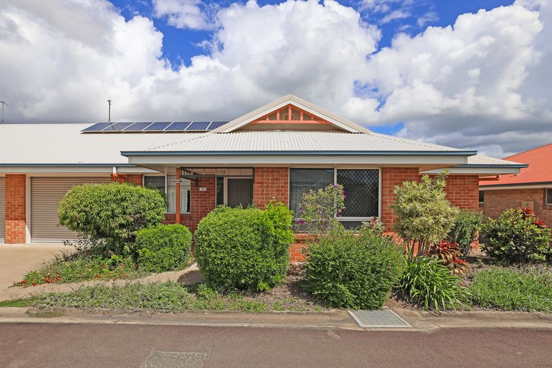 Private Cul-De-Sac Living at The Lakes Bundaberg