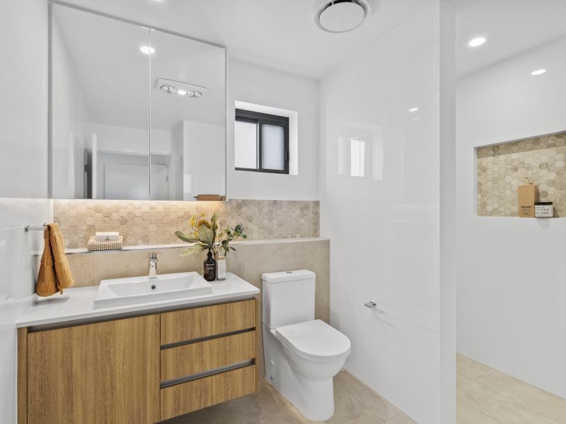 Open-plan two-bedroom apartment