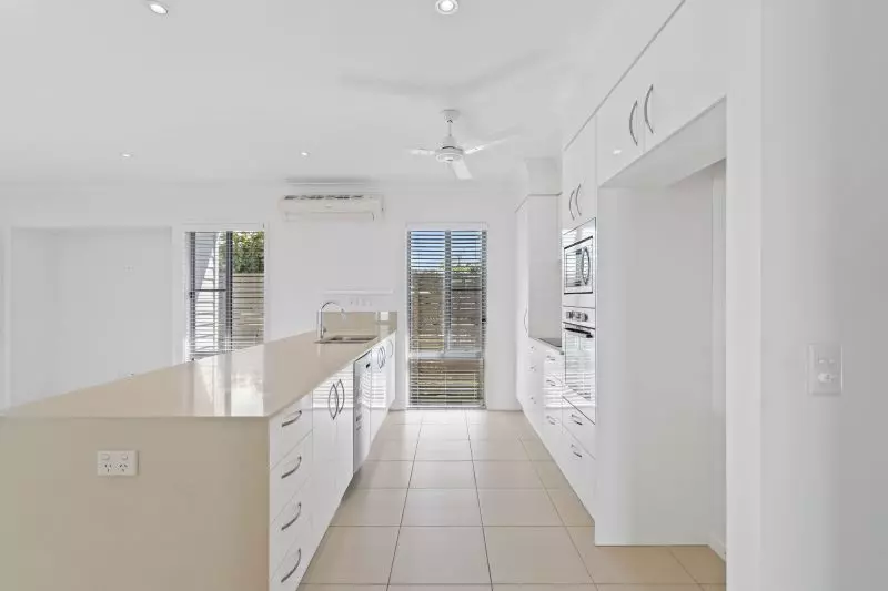 Site 9 - Established Belleview