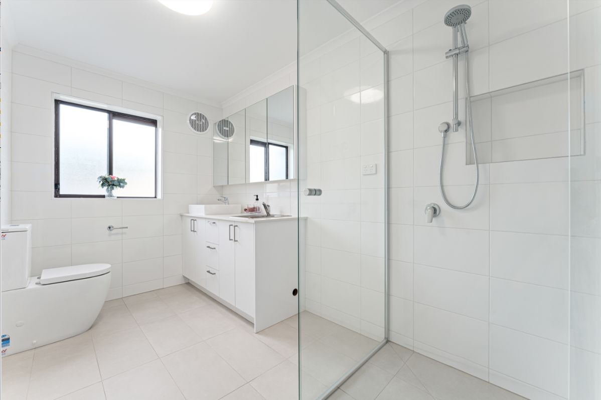 Ground Floor Retirement Unit – Ideal for a Creative Lifestyle!