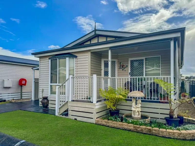 Crystal Waters - Site 26