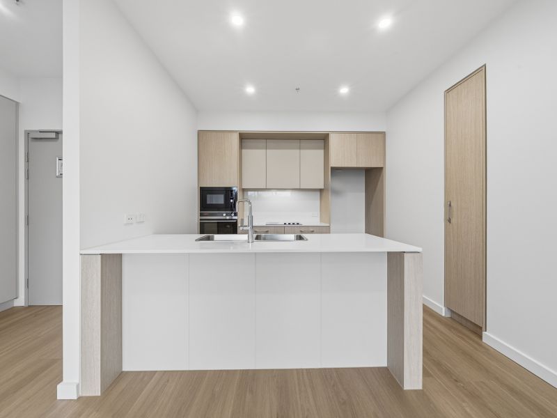 Brand New Luxury Living