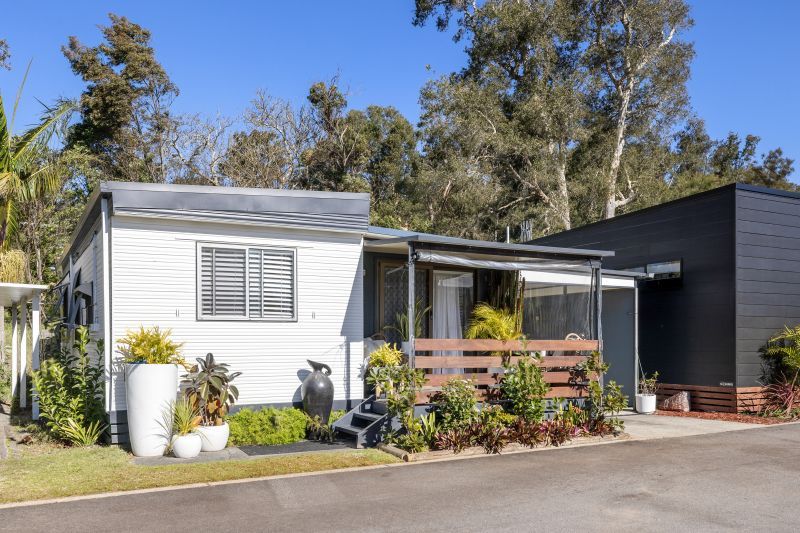 Freshly Updated Home - Alfresco Entertaining