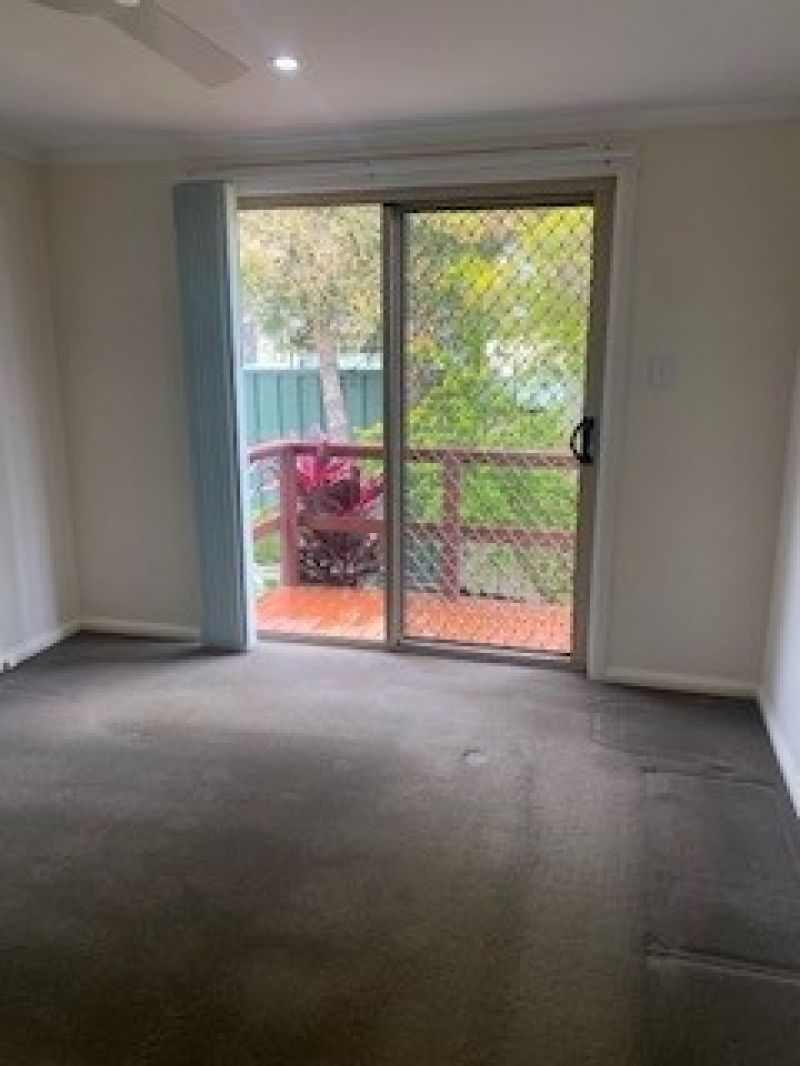 Neat & Tidy 2 Bedroom Home with carport