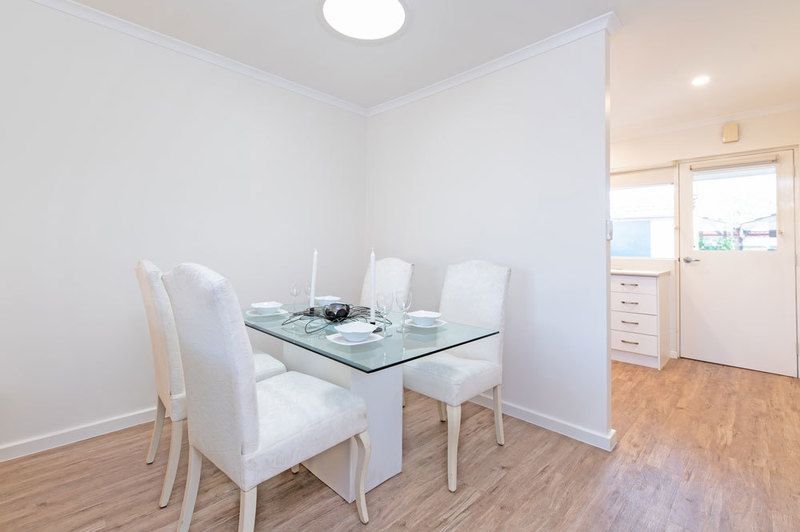 Live your retirement dream in garden surrounds!!