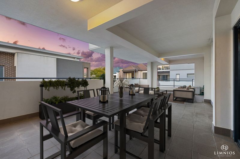 BIG On Space With MASSIVE Terrace!