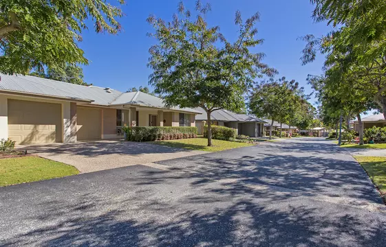 Oak Tree Retirement Village Victoria Point - 2 Bed + 2 Bath Villa