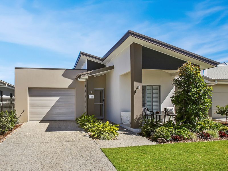 Halcyon Lakeside Over 50's Lifestyle Resort