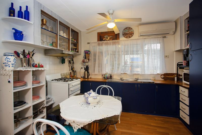 Vibrant Two Bedroom Home with Alfresco