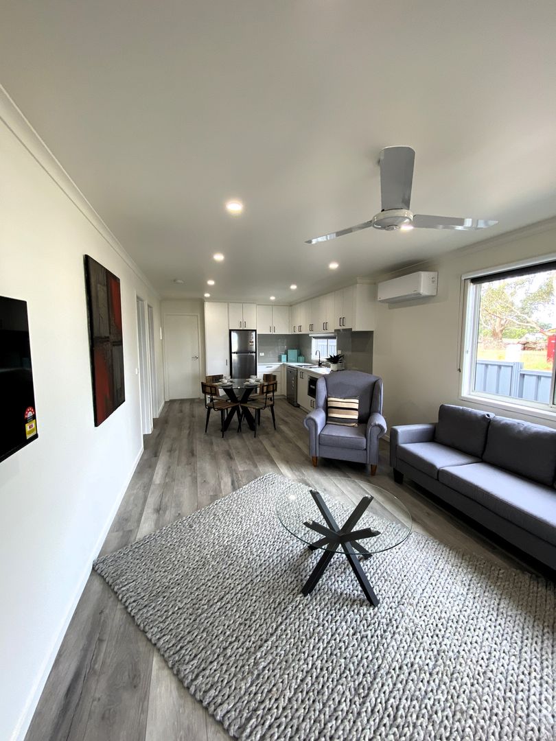 Portland Tourist Park - The Golden Whistler