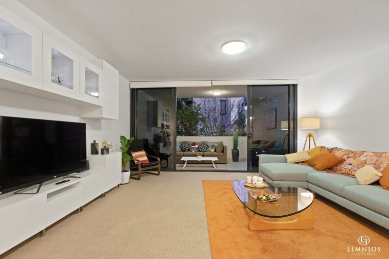 Heritage Warehouse Apartment