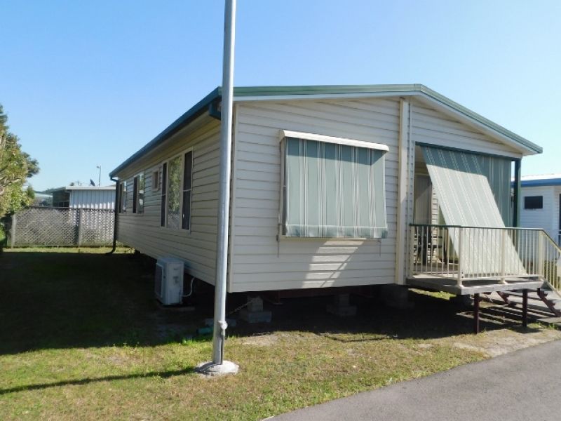 Site #304 Bayway Village - Pre loved