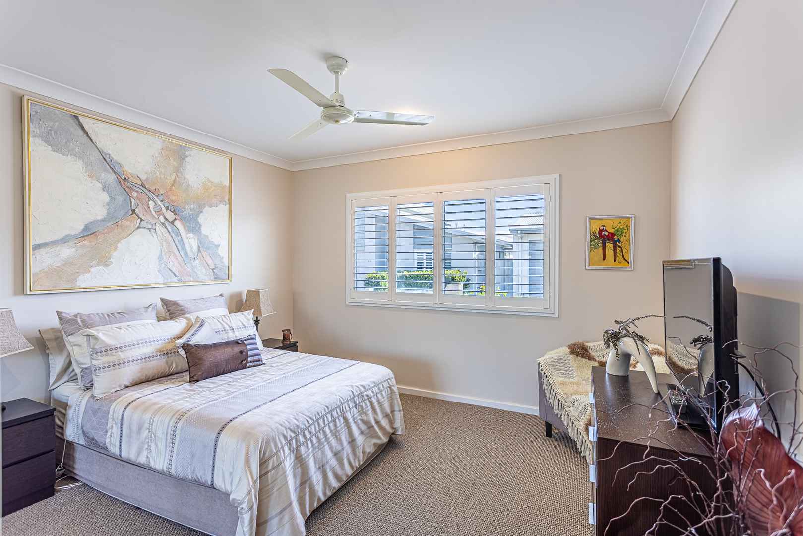 Palm Lake Resort Fern Bay - Close to all amenities