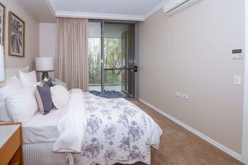 Love life on the top floor!