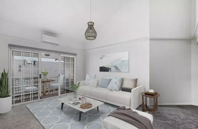 Fully renovated, bright and cheery one bedroom unit.