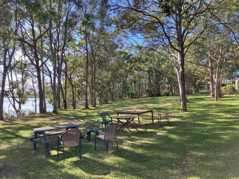 GREAT ALFRESCO AREA OVERLOOKING RESERVE