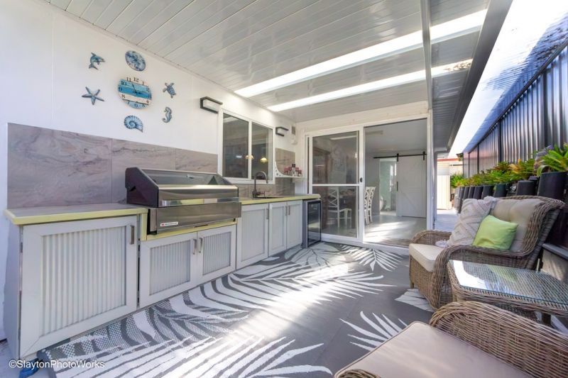 Refined Coastal Living