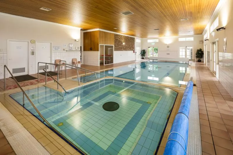 Northern Light, Modern Living