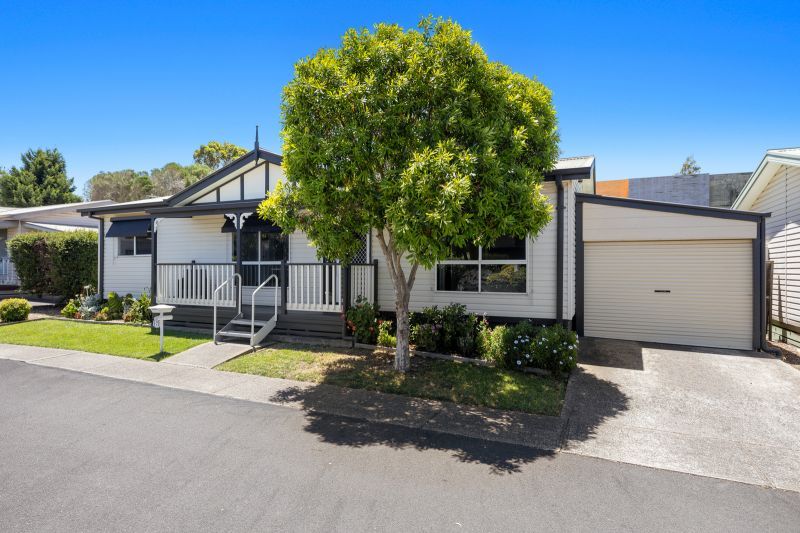 Fresh and Spacious Modern Haven