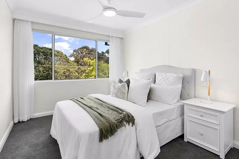 Stunning 1 bedroom unit with large open plan living/kitchen area.