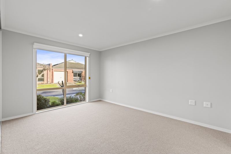 One of Geelong Grove's Largest and Best-Located Unit's