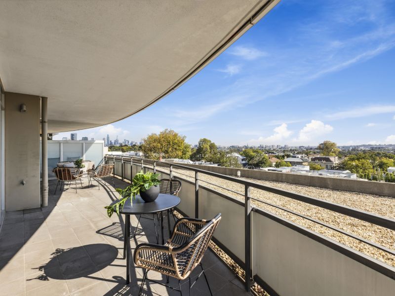 Elevated luxury with panoramic views in the heart of Toorak