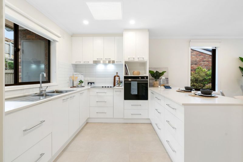 DEPOSIT TAKEN - Light and bright with a sunny courtyard