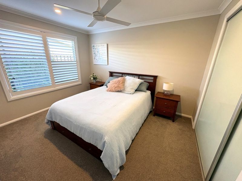 Great Block backing onto bushland reserve