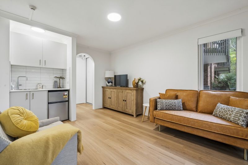 Ready to move in - Renovated serviced studio apartment - independent retirement living, Northern Beaches