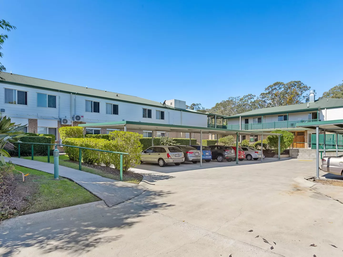 Affordable Independent Retirement Rental Living- OXFORD CREST BUNDAMBA
