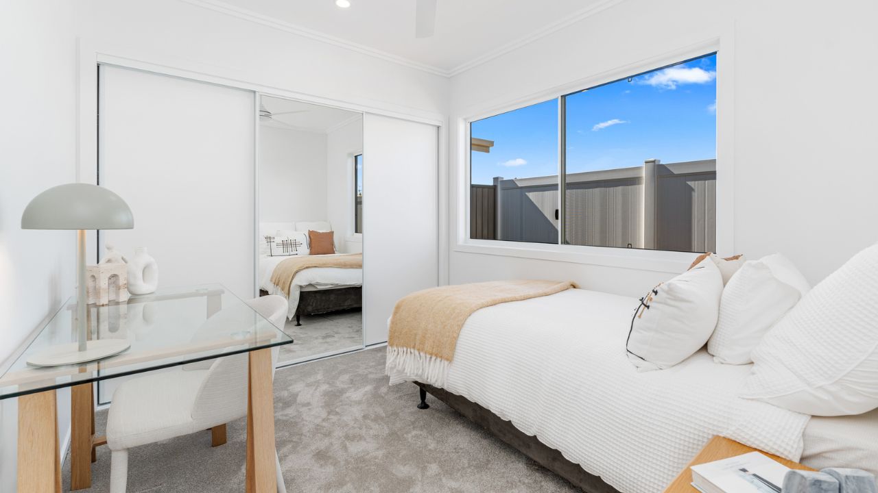 Hamilton | Entertain in Style