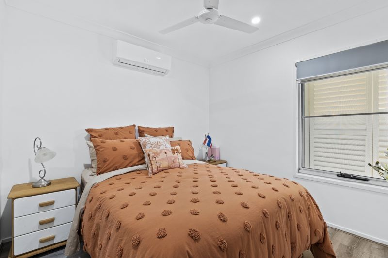 Beautiful Home
Don't skip this one- This two bedroom home is next level and not to be missed!