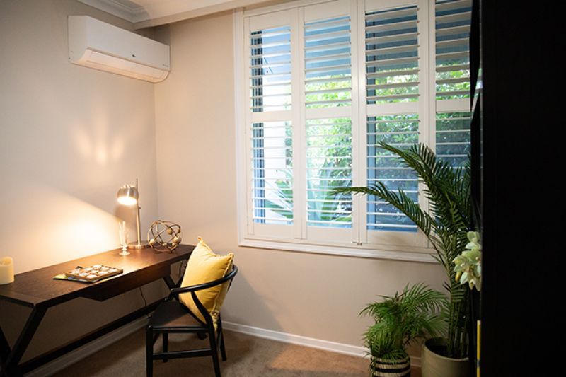 Retire in Style - Stunning District and City Views - Deposit taken