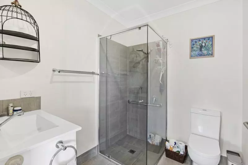 Private Parkside Haven - Quiet Location