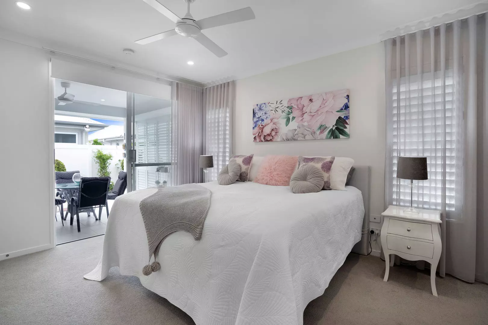 Palm Lake Resort Beachmere Bay