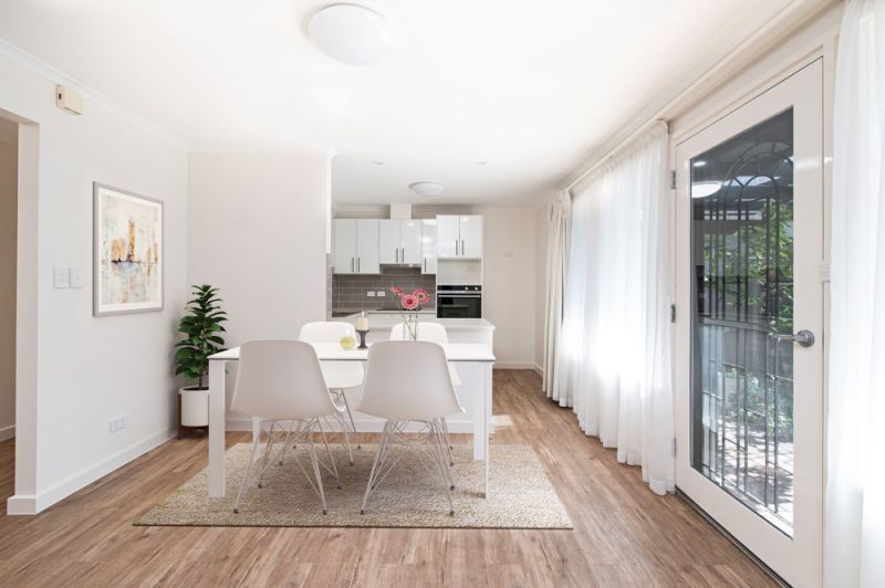 Live in this lovely unit while accessing the level of support you need when you need it!