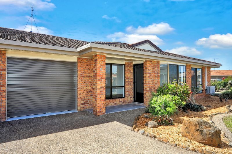 Soothing ocean sounds and coastal breeze!