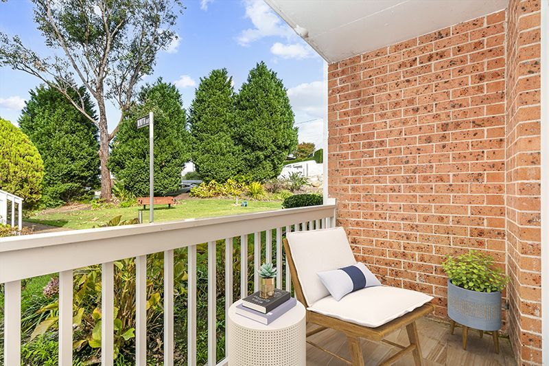 Fully refurbished studio apartment with chef-prepared meals and cleaning included.